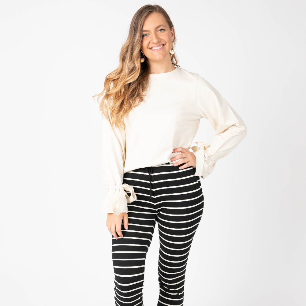 Bow Sleeve Sweatshirt Cream